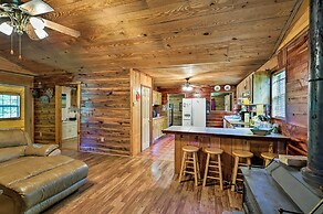 Secluded Cabin w/ Pond ~ 37 Mi to Gulf Coast!