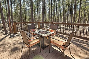 Fire Pit: Family-friendly Lakeside Retreat