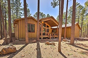 Fire Pit: Family-friendly Lakeside Retreat