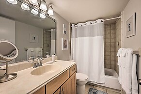 Resort-style Condo w/ Pool, Gym, Tennis + More!