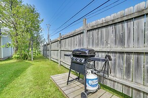 Charming Tiny Cottage 5 w/ Crooked Lake Access!