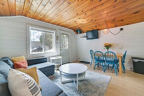 Charming Tiny Cottage 5 w/ Crooked Lake Access!