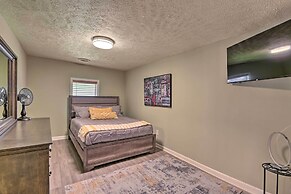 Quaint Downtown Murfreesboro Cottage w/ Lush Yard