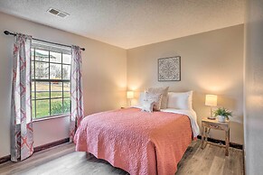 Pool & Step-free Access: Branson Resort Condo!