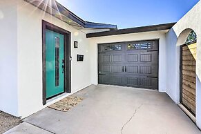 Lavish Scottsdale Oasis: Game Room Veranda + Pool!