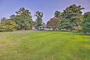 Riverfront Paradise w/ Hot Tub & Pool in Kinsale!