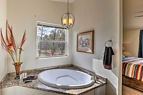 Mountain-view Rooftop Deck: Sedona Hideaway