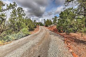 Mountain-view Rooftop Deck: Sedona Hideaway