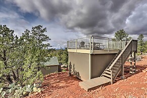 Mountain-view Rooftop Deck: Sedona Hideaway