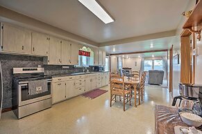 'rise and Shine Farm' in Goshen w/ BBQ & Fire Pit!