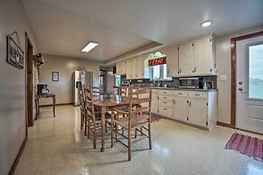 'rise and Shine Farm' in Goshen w/ BBQ & Fire Pit!