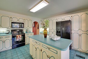 Hot Springs Home With Pool - 1/2 Mile to Oaklawn!
