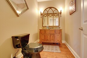 Hot Springs Home With Pool - 1/2 Mile to Oaklawn!