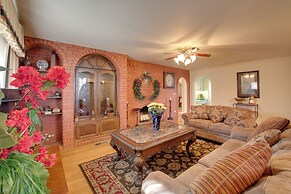 Hot Springs Home With Pool - 1/2 Mile to Oaklawn!