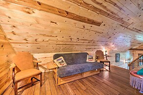 Creekside Broken Bow Cabin w/ Hot Tub & Fire Pit!