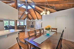 Deck & Grill: Camino Home in Wine Country!