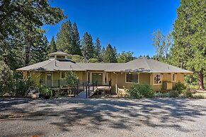 Deck & Grill: Camino Home in Wine Country!