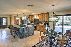 Luxe Tucson Vineyard Home w/ Views & Fire Pit