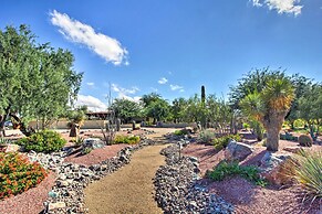Luxe Tucson Vineyard Home w/ Views & Fire Pit