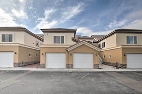 Desert Condo w/ Pool ~ 3 Miles to Colorado River!