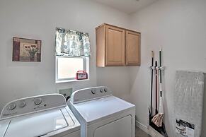 Desert Condo w/ Pool ~ 3 Miles to Colorado River!