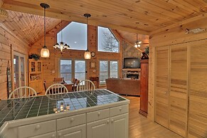 Smoky Mountain Cabin w/ Hot Tub & Views!