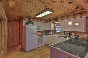 Smoky Mountain Cabin w/ Hot Tub & Views!