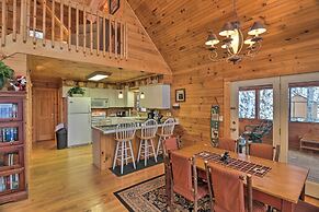 Smoky Mountain Cabin w/ Hot Tub & Views!