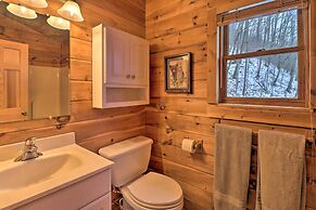 Smoky Mountain Cabin w/ Hot Tub & Views!