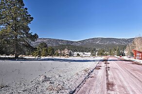 Cozy Angel Fire Condo < Half Mi to Resort!