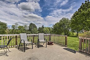 'blue Moon Cottage' w/ Amazing Views of 5 Counties