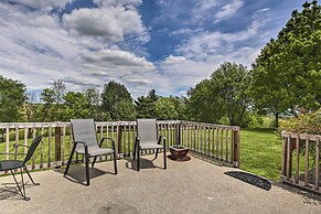 'blue Moon Cottage' w/ Amazing Views of 5 Counties