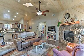Pinetop Lakes Country Club Home: Resort Amenities
