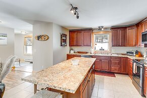 White Mountain Home Near Lakes & Kancamagus Hwy!
