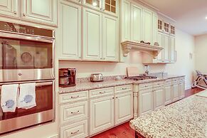 Shuttle to Beach: 'shore Thing' Home in Ocean View