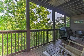 Pigeon Forge Resort Studio Cabin on Dollywood Ln!