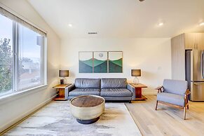 Beautiful Townhome - Steps to Downtown Boise!