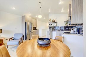 Beautiful Townhome - Steps to Downtown Boise!