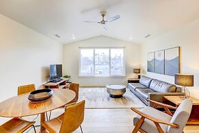 Beautiful Townhome - Steps to Downtown Boise!