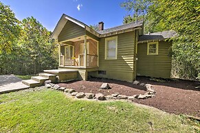 Pet-friendly Cottage w/ Fire Pit - 3 Mi to Siu!