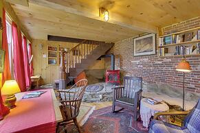 Cozy 1930s-style Waterfront Maine Cabin w/ Dock!