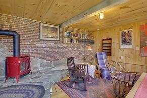 Cozy 1930s-style Waterfront Maine Cabin w/ Dock!