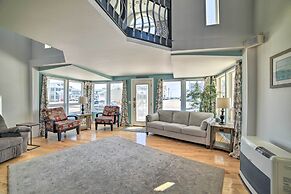 Sun-soaked Coastal Cottage w/ Deck + Walk to Beach