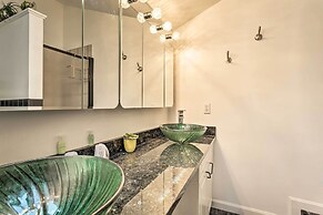 Sun-soaked Coastal Cottage w/ Deck + Walk to Beach