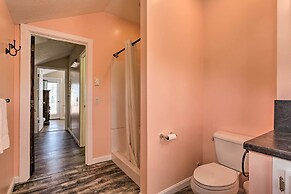 Sun-soaked Coastal Cottage w/ Deck + Walk to Beach