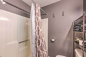 Rustic Ruidoso Cabin w/ Large Deck & Grill!