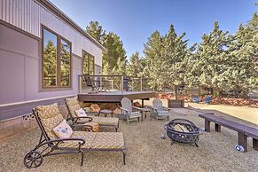 Pet-friendly Sedona Home w/ Yard & Hot Tub!