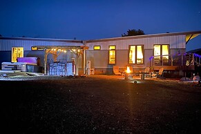 Hot Tub & Fire Pit: Pet-friendly Sedona Home