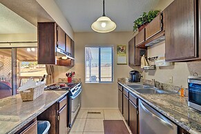 Condo on Golf Course: 2 Mi to Grindstone Lake!