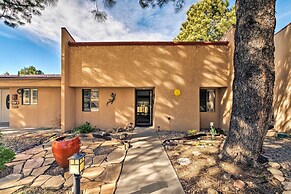 Condo on Golf Course: 2 Mi to Grindstone Lake!